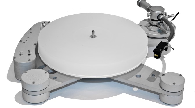 A match made in Devon: Timestep brings the Soulines Kubrick DCX turntable to the UK and adds the Timestep T-09 tonearm & T-01HS headshell